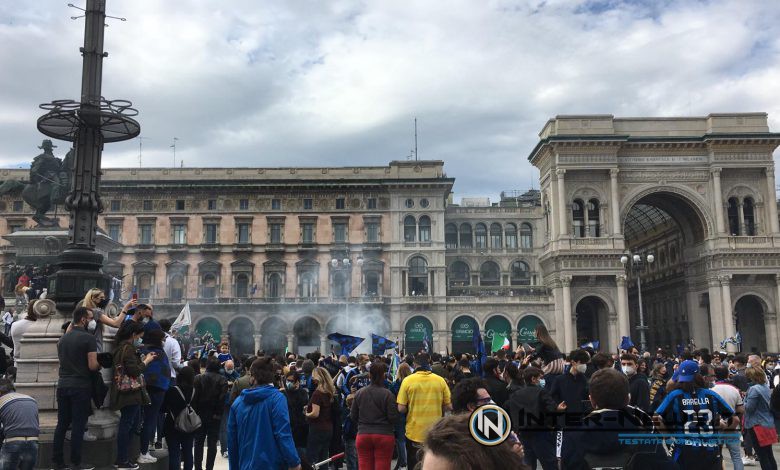 Festa scudetto Inter in Piazza del Duomo a Milano
