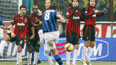 Zlatan Ibrahimovic contro Gennaro Gattuso, Clarence Seedorf, Massimo Ambrosini, Kaká e Andrea Pirlo in Inter-Milan