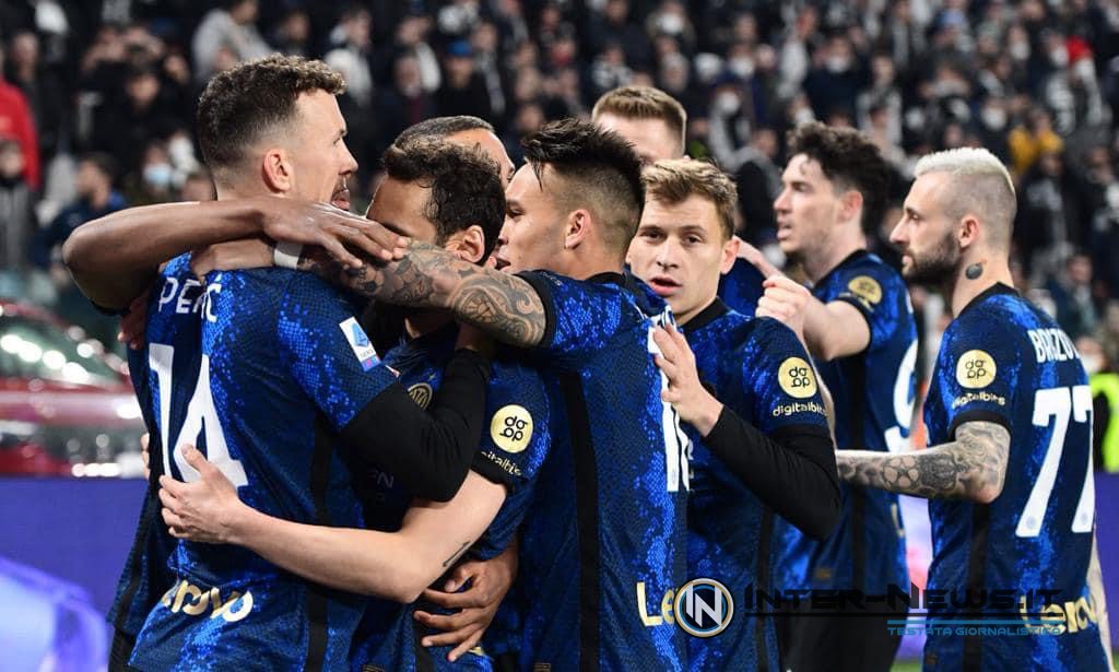 Hakan Calhanoglu esultanza gol rigore Juventus-Inter
