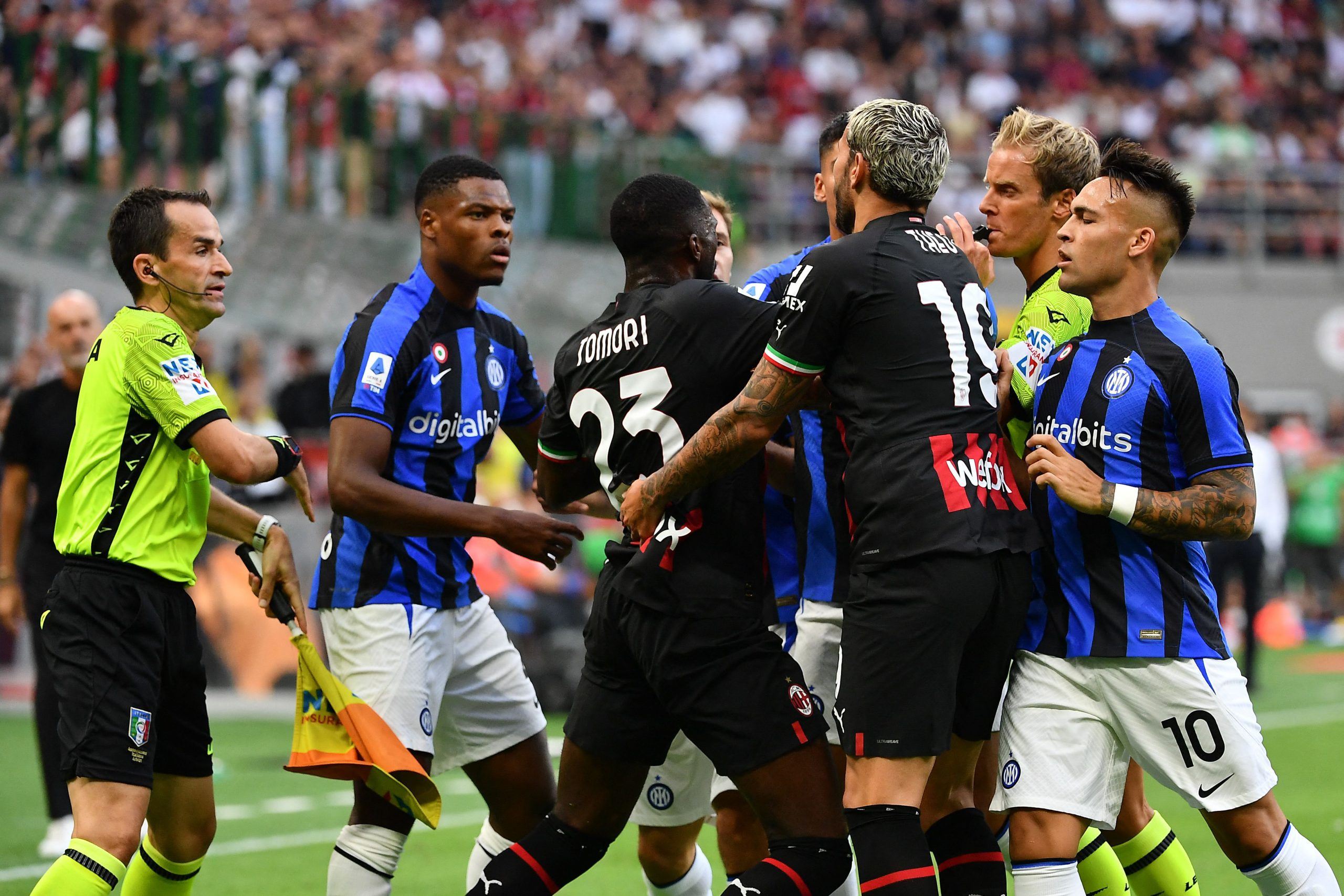 Theo Hernandez - Dumfries Milan-Inter
