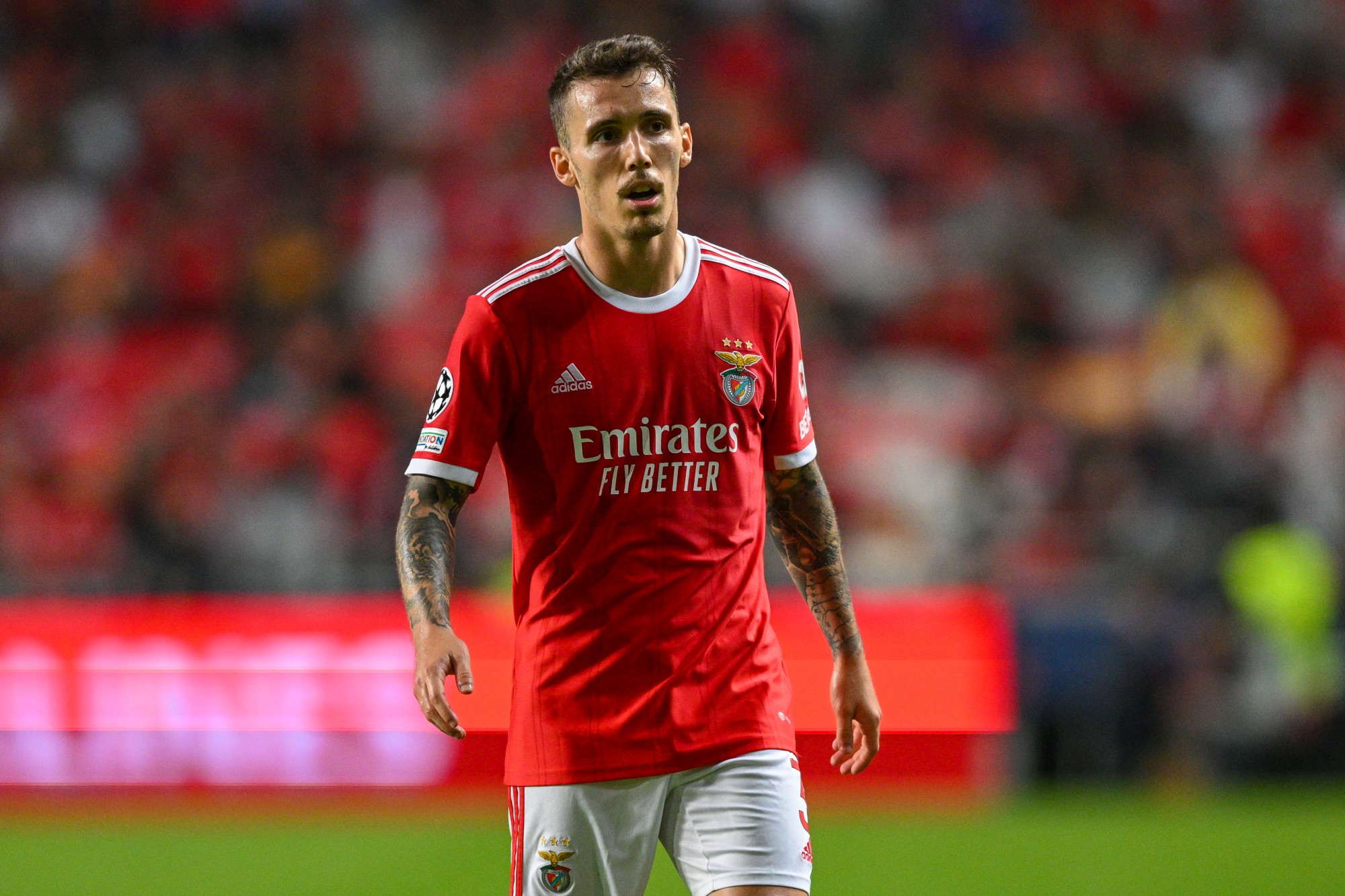 Grimaldo: «Abbiamo ambizione. Benfica tra le migliori 8 d’Europa»
