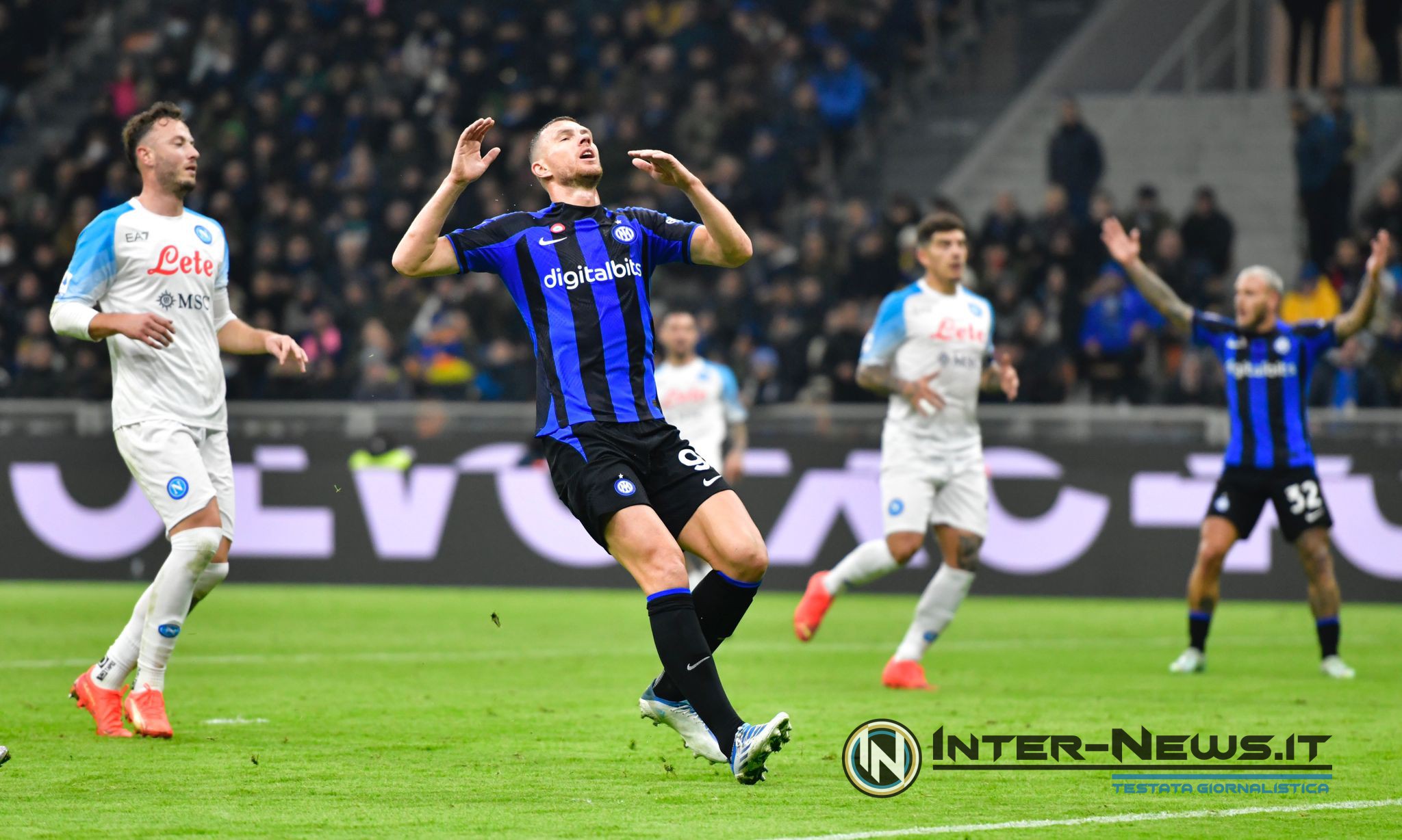 Edin Dzeko, Inter Napoli