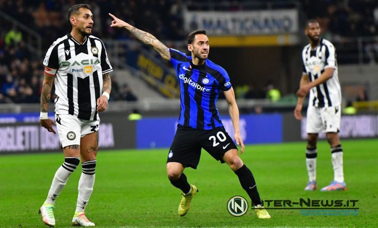 Hakan Calhanoglu Inter Udinese