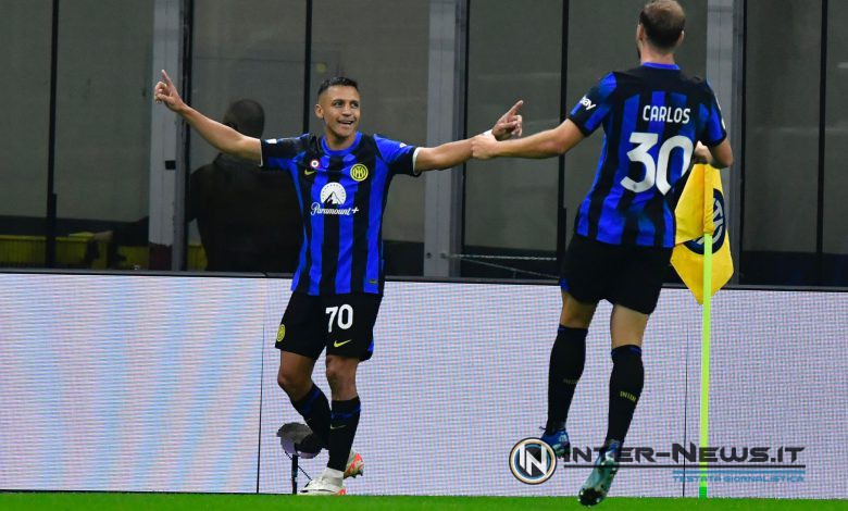 Alexis Sanchez e Carlos Augusto esultanza in Inter-Salisburgo (Photo by Tommaso Fimiano/Inter-News.it ©)