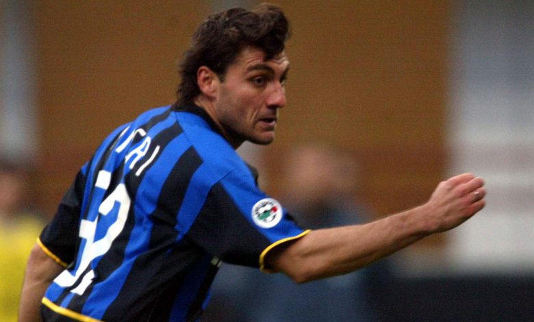 Christian Vieri in maglia Inter (Photo by Grazia Neri/Getty Images via OneFootball)