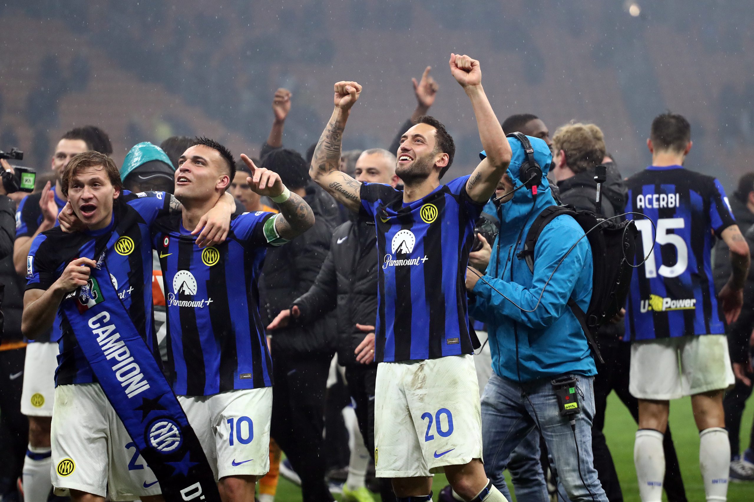 VIDEO – Inter campione d’Italia, la festa in campo in faccia al Milan!