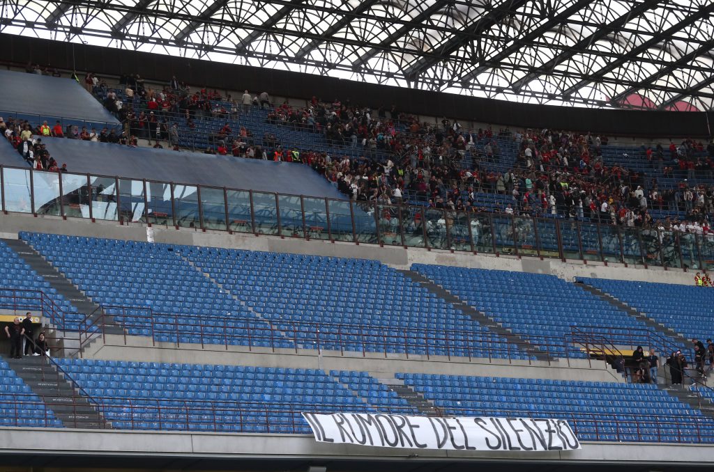 milan la curva sud diserta la trasferta a roma soli con la vostra vergogna da Inter-news.it milan la curva sud diserta la trasferta a roma soli con la vostra vergogna