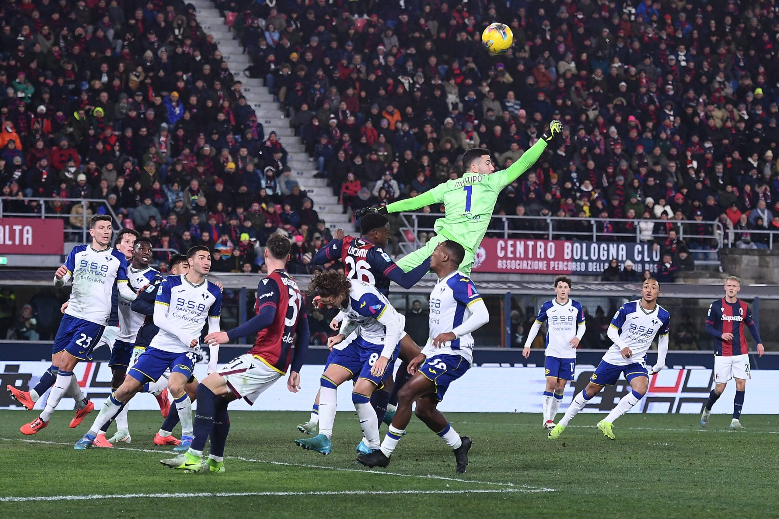 Hellas Verona, in 25 convocati contro l’Inter: due i recuperi Hellas Verona, in 25 convocati contro l’Inter: due i recuperi