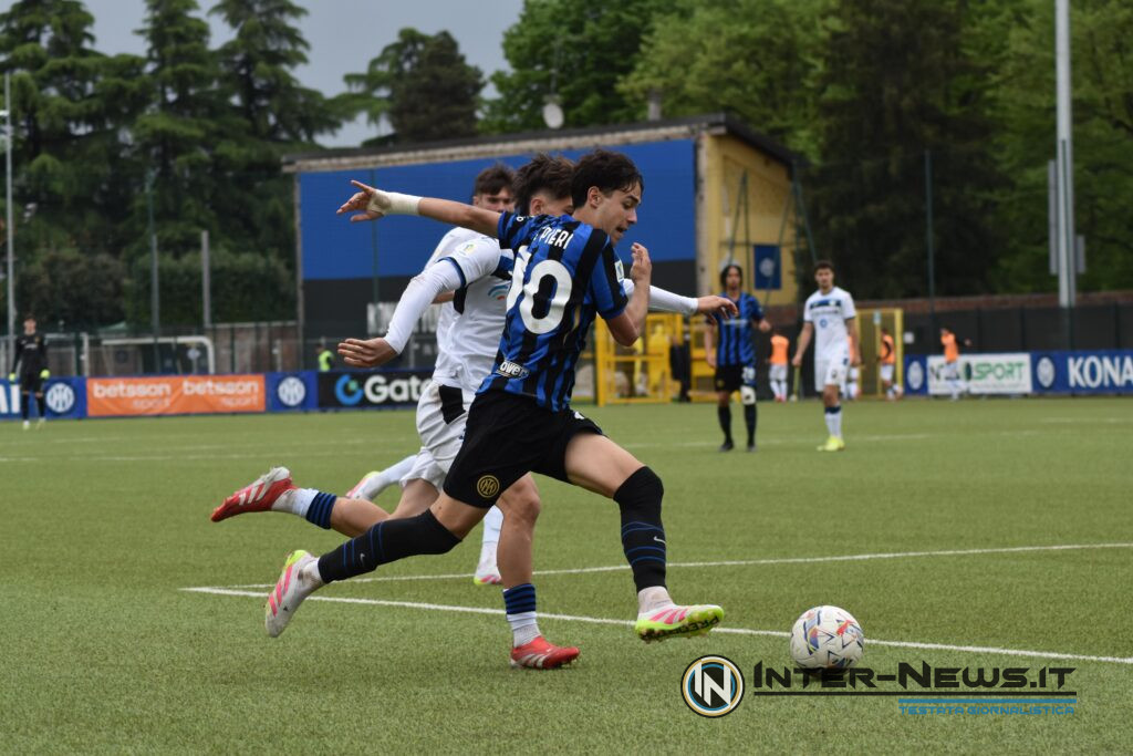 Primavera Best Awards, De Pieri premiato: «Ringrazio Inter. Mentalità!» Primavera Best Awards, De Pieri premiato: «Ringrazio Inter. Mentalità!»