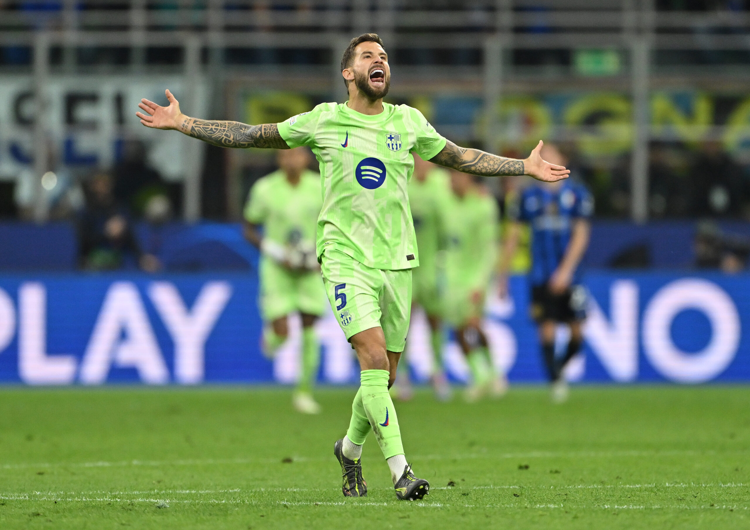 Inigo Martinez vile e bugiardo: «Sputo ad Acerbi? Non diretto a lui»